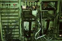 Left: experiment patch panel - right: HP computers